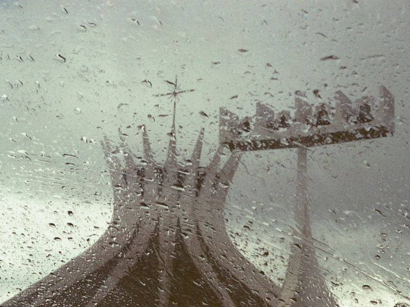 Primeiro episódio de ZCAS de 2026 trará chuvas persistentes e volumes elevados