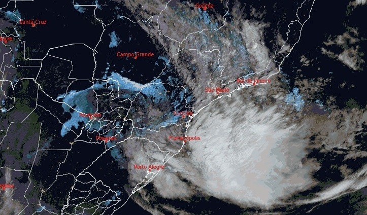 Oito avisos de grande perigo foram emitidos pelo Inmet durante passagem de ciclone pelo Brasil