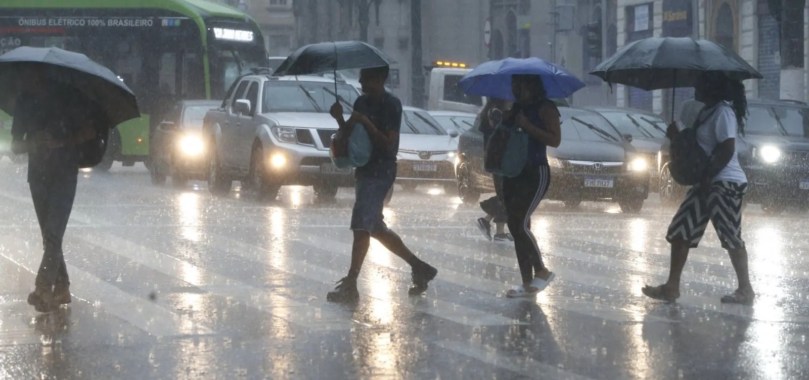 Tempo severo se mantém em áreas da Bahia até amanhã (6)