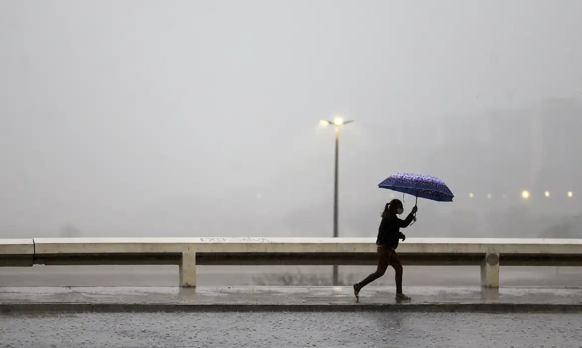 Áreas do Rio Grande do Sul têm previsão de tempestade até sexta-feira (9)